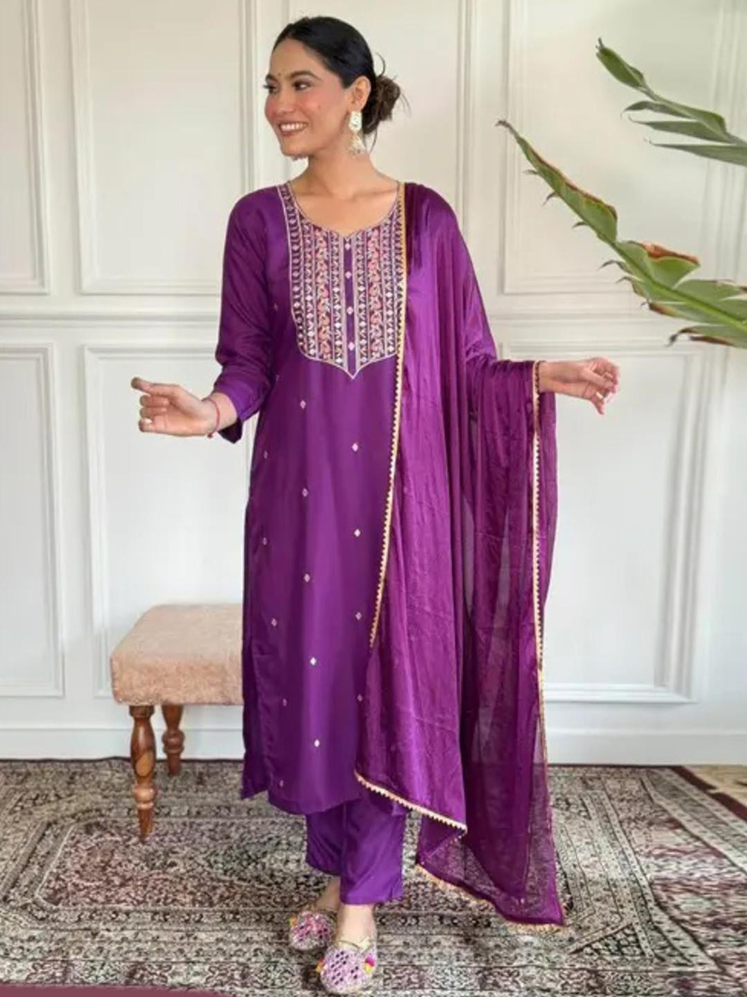 ANJANA NX Women Burgundy Viscose Rayon Kurta Sets