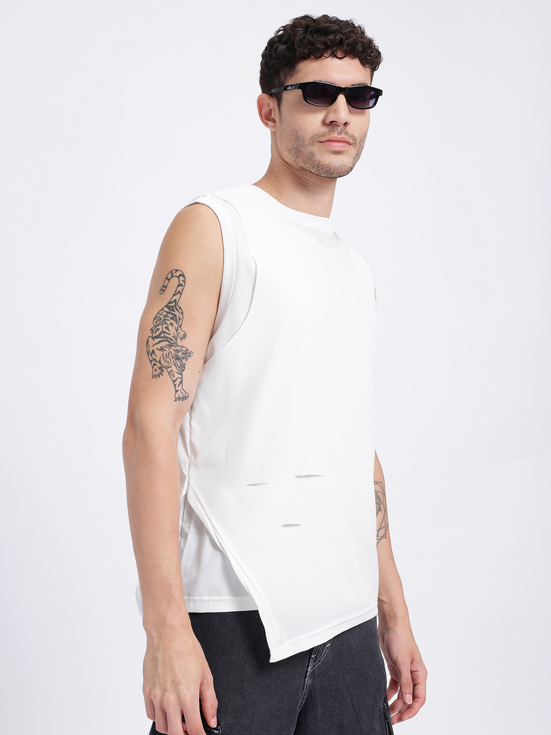 StyleCast x Revolte Frayed Finish Relaxed Fit Layered T-shirt