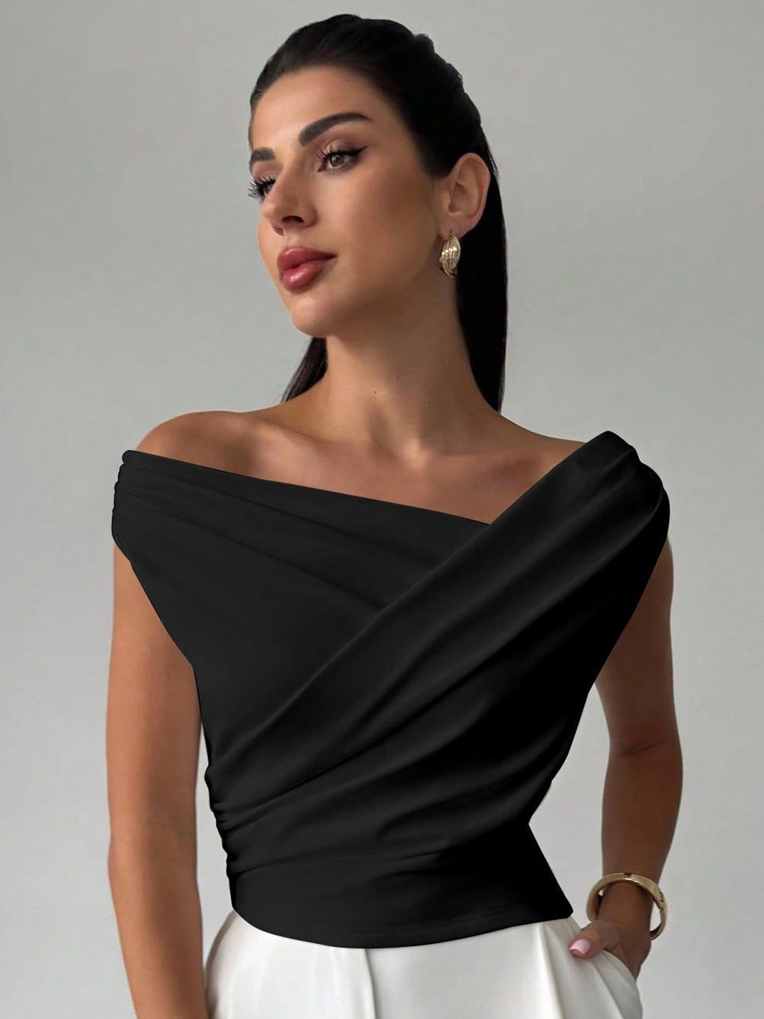 Outzidr Women Off-Shoulder Wrap Top
