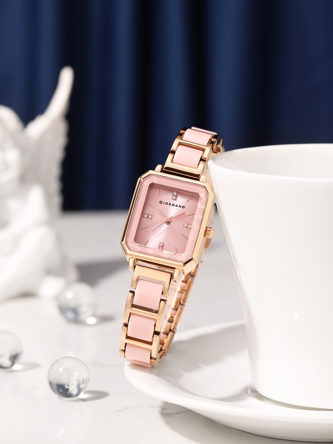 GIORDANO Women Square Dial & Stainless Steel Straps Analogue Watch GZ-60101-22