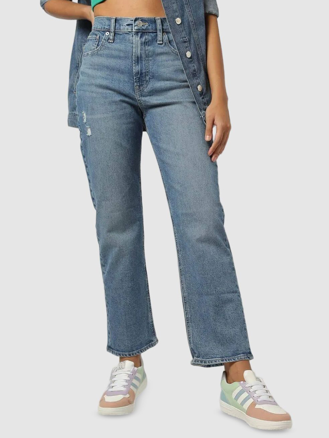 GAP Women Mom Fit High-Rise Low Distress Light Fade Jeans