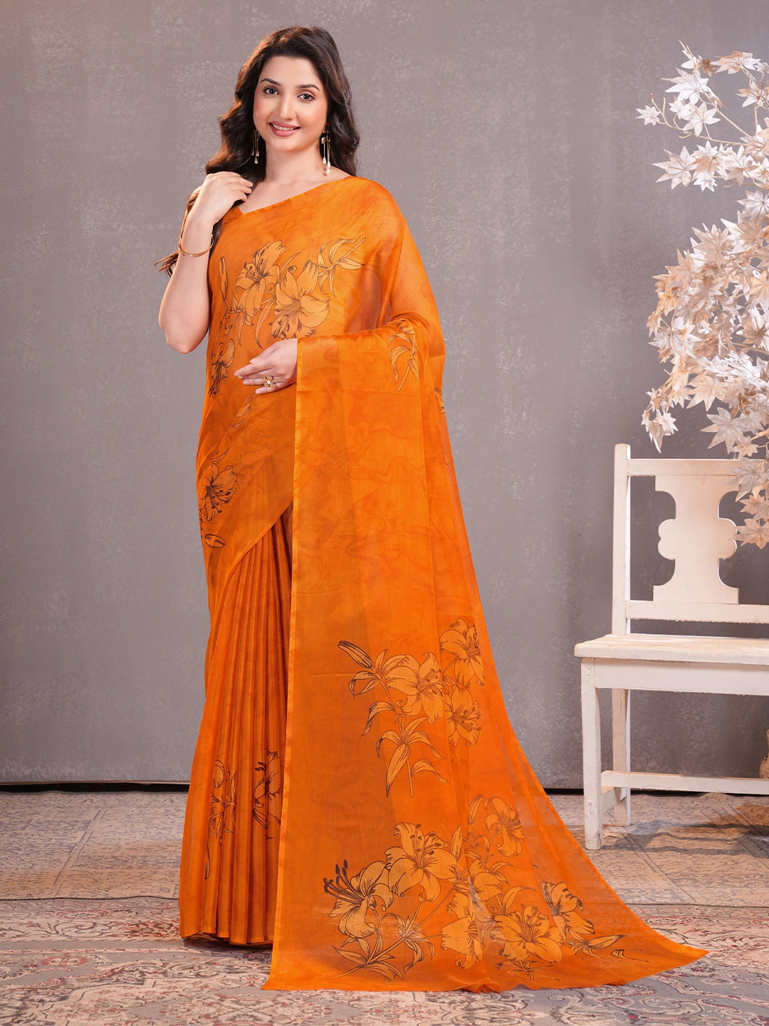 Garden Vareli Women Floral Printed No Border Festive Saree