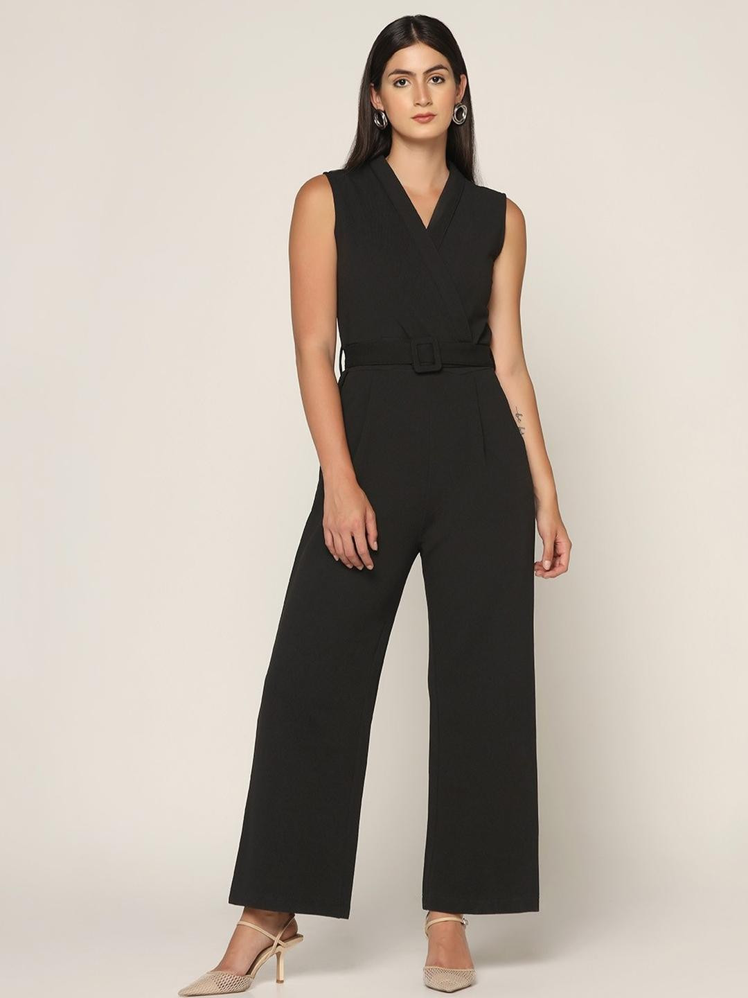 Sunday Casual Women Black V-Neck Sleeveless Cotton Waist Tie-Up Jumpsuit With Belt