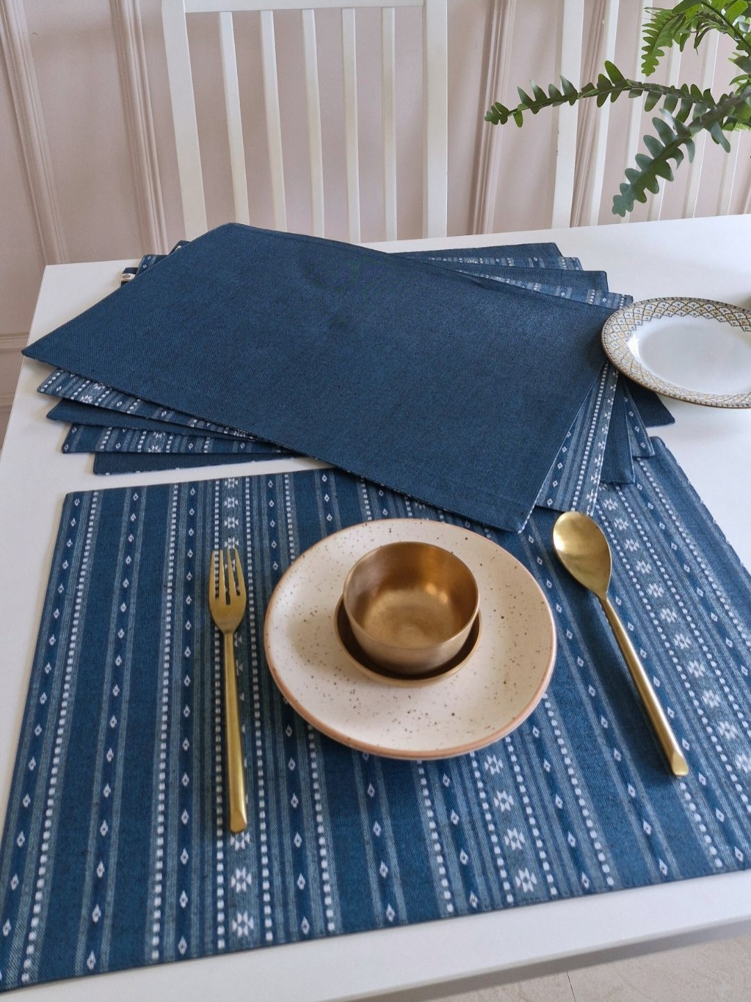 The Yard House 6 Pieces Woven Aegean Blue Reversible & Wipeable Cotton Placemats