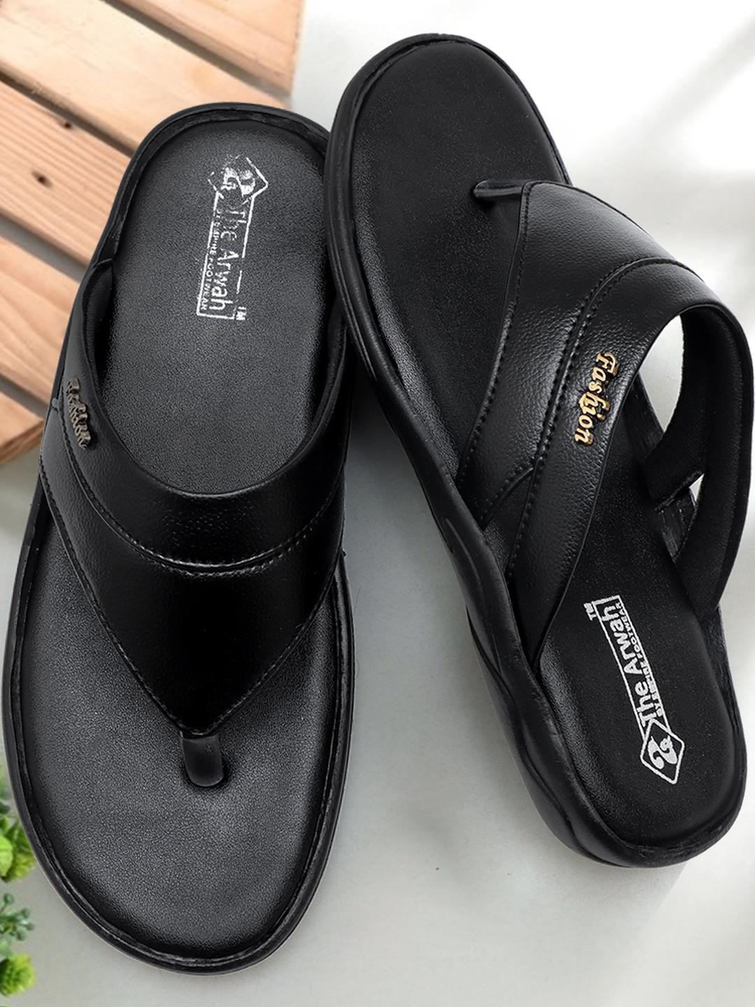 The arwah Men Super Foam Comfort Sandals