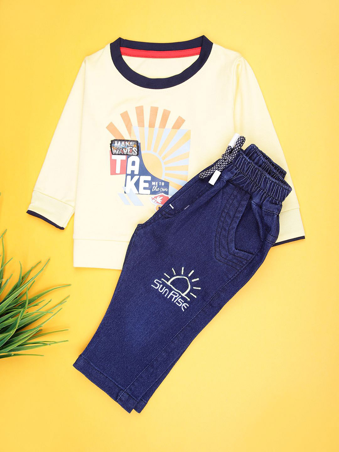 V-Mart Infant Printed Long Sleeves T-shirt With Trousers
