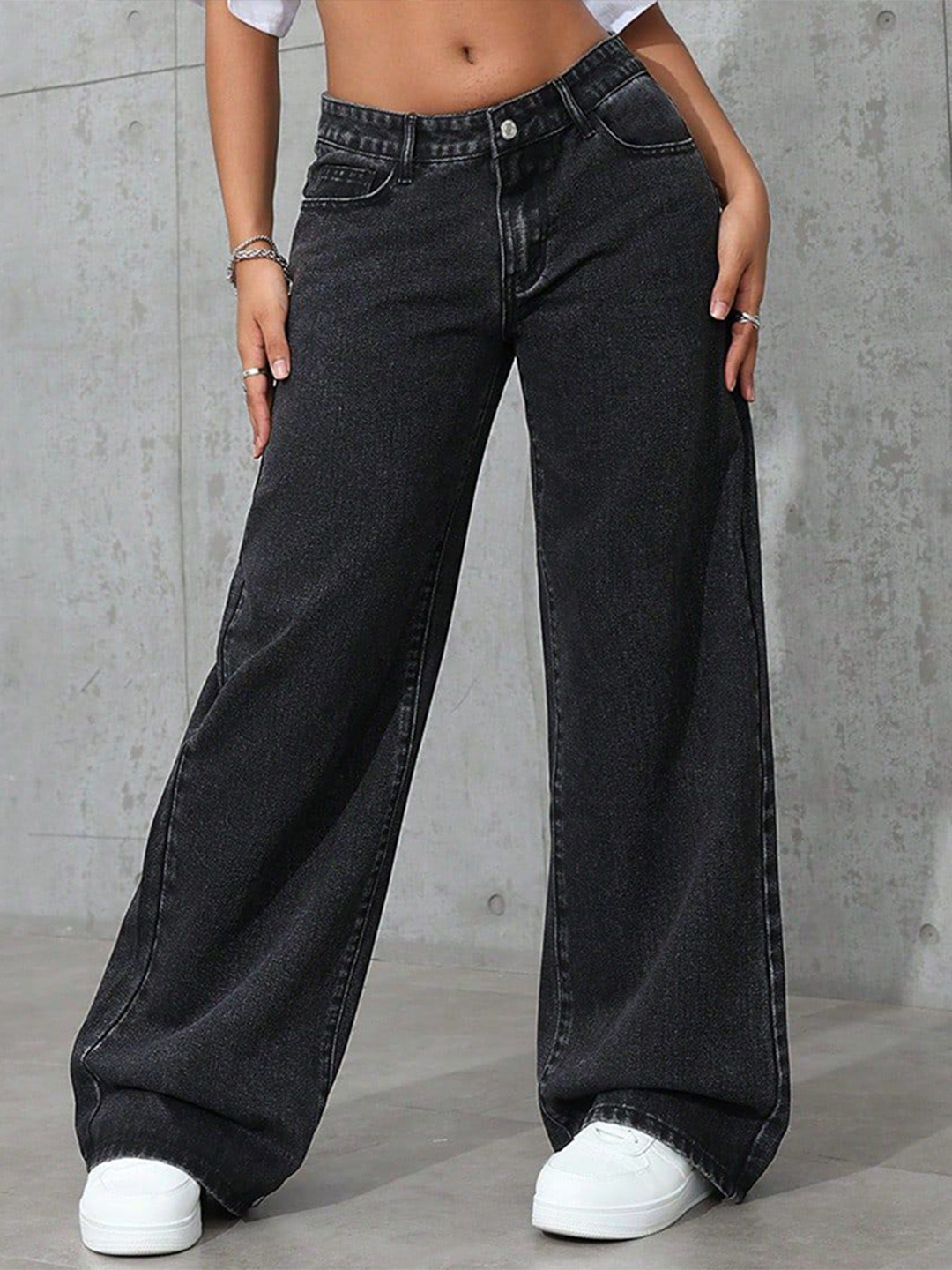 Crazeis Basics by Glossia Women Comfort Relaxed Fit Low-Rise Cotton Stretchable Jeans