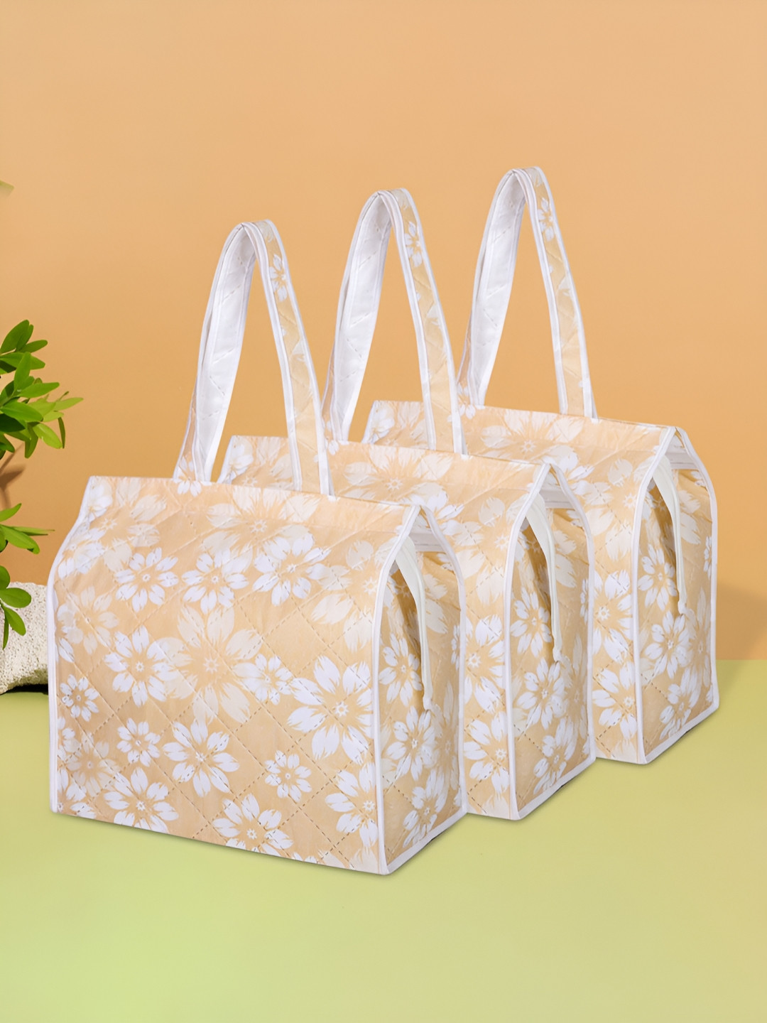 Aura Gold-Toned & White 3 Pieces Printed Shopping Bags With Handle