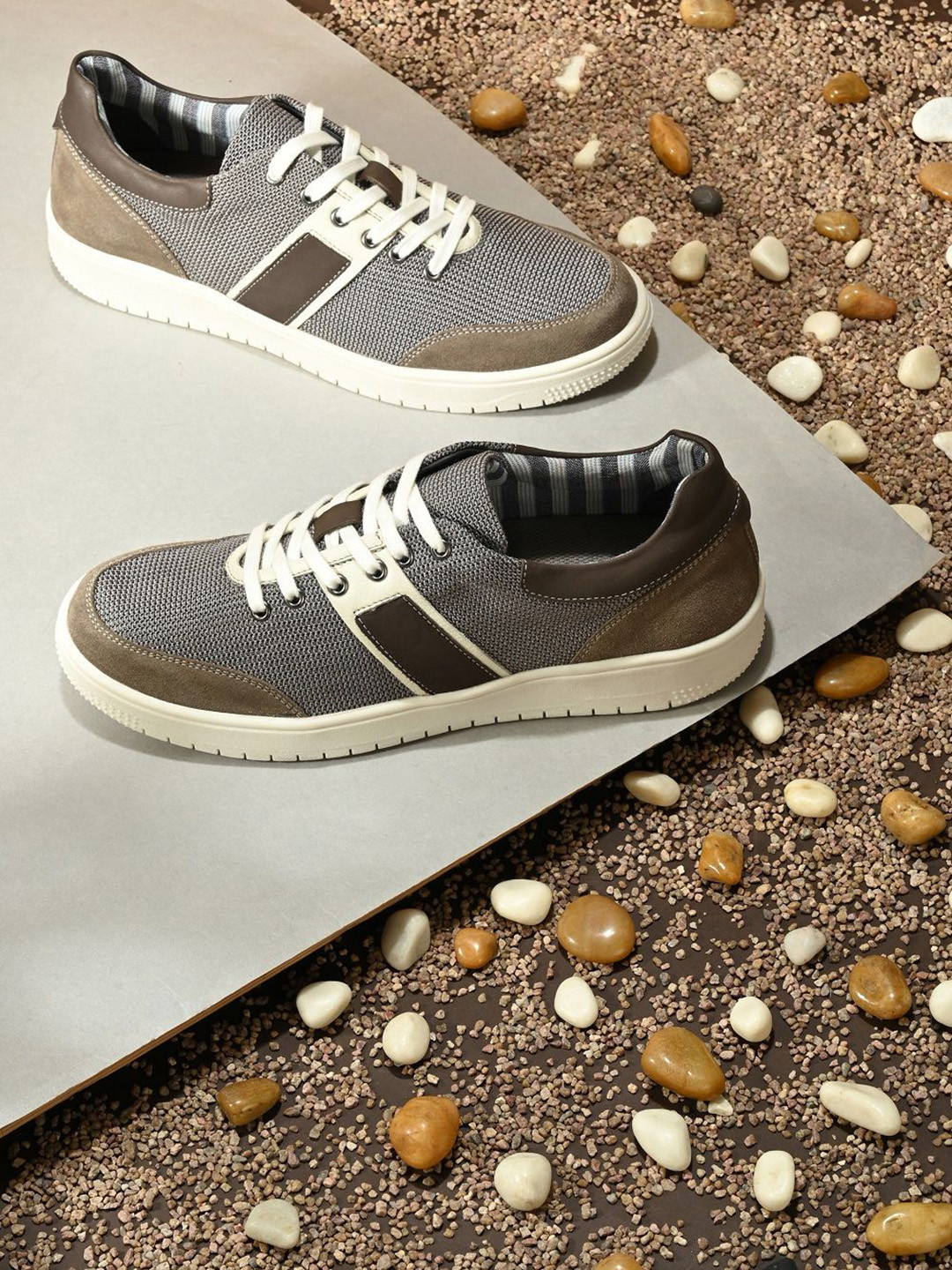 Overdrive Urban Mirage Men Textured Round Toe lace Ups Lightweight Sneakers