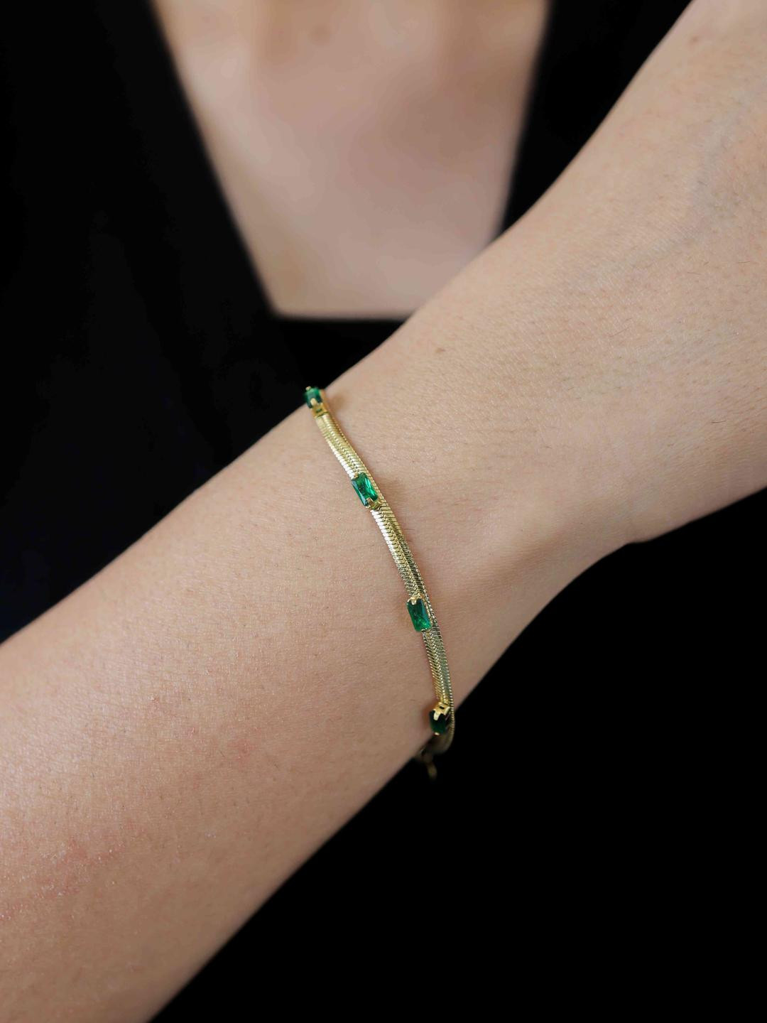 LOLO LePA Women Green & Gold-Plated Emerald Stone Stainless Steel Wraparound Bracelet