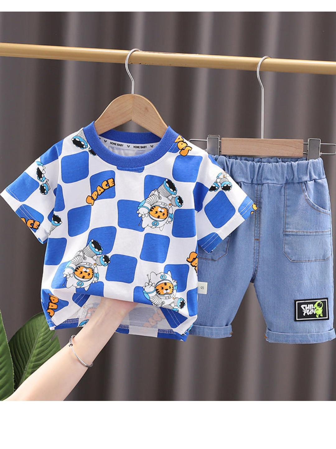 KIDNIP Boys Checked T-shirt with Denim Shorts