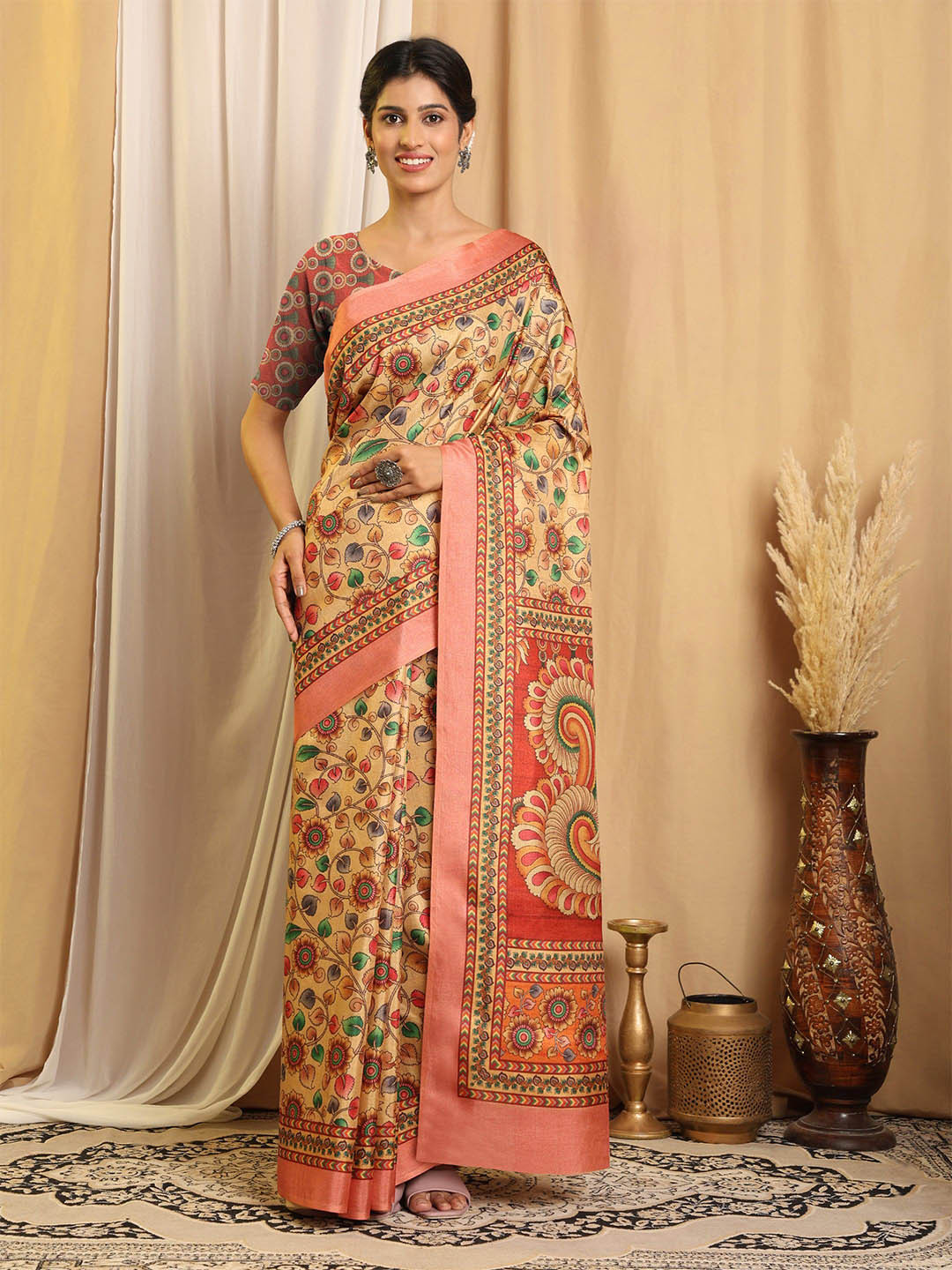 SHIVAM FABRICS Floral Printed Tussar Saree