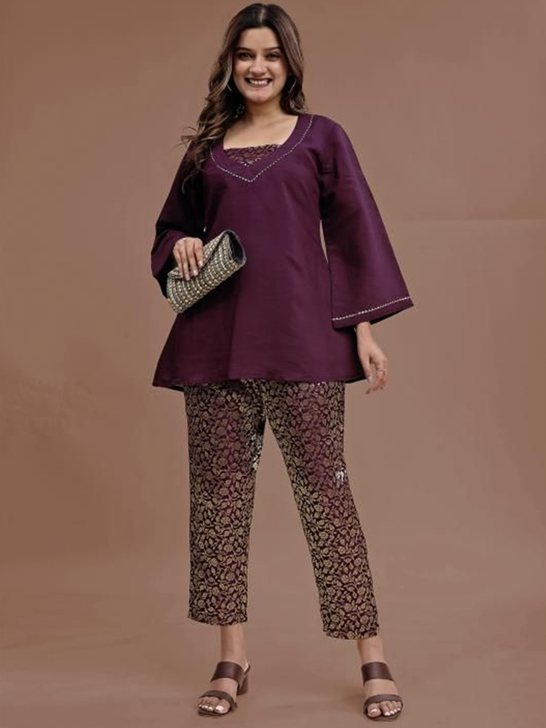 Tikhi Imli Woven Design V-Neck Top With Brocade Inner And Trousers Co-Ords