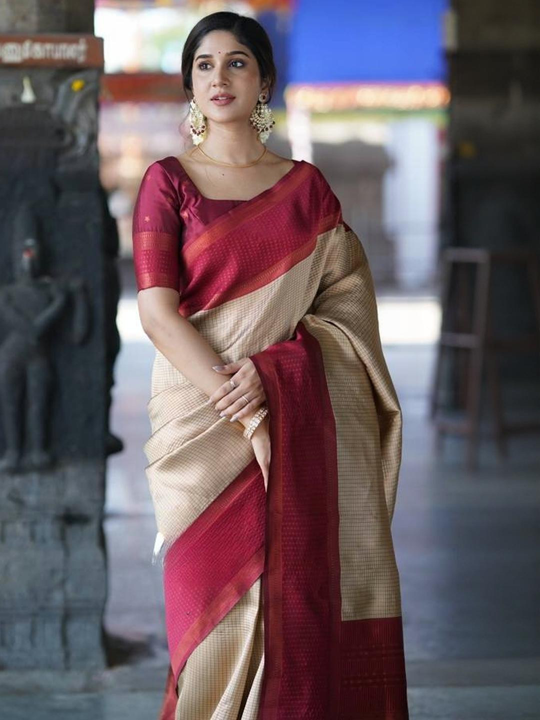 GHAN SALS Cream Silk Blend Woven Design Sarees