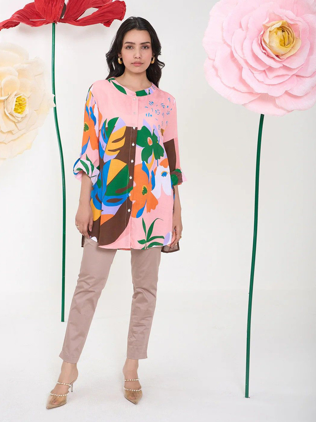 CHIQUE Women Relaxed Fit Floral Printed Band Collar Casual Shirt