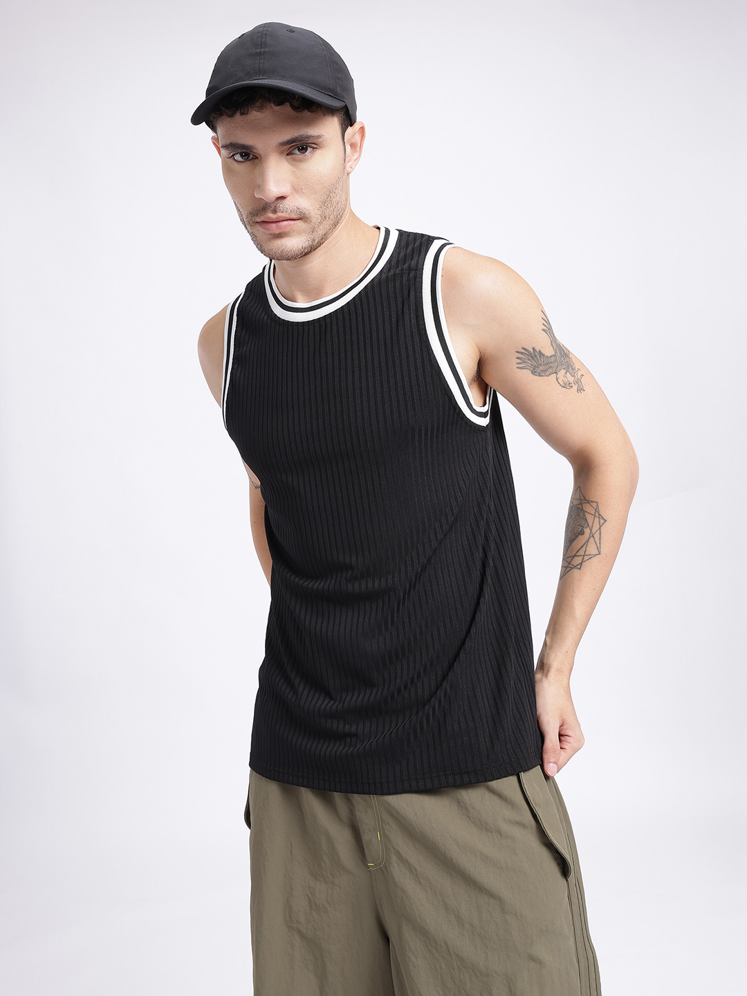 StyleCast x Revolte Ribbed Contrast Trim Tank T-shirt