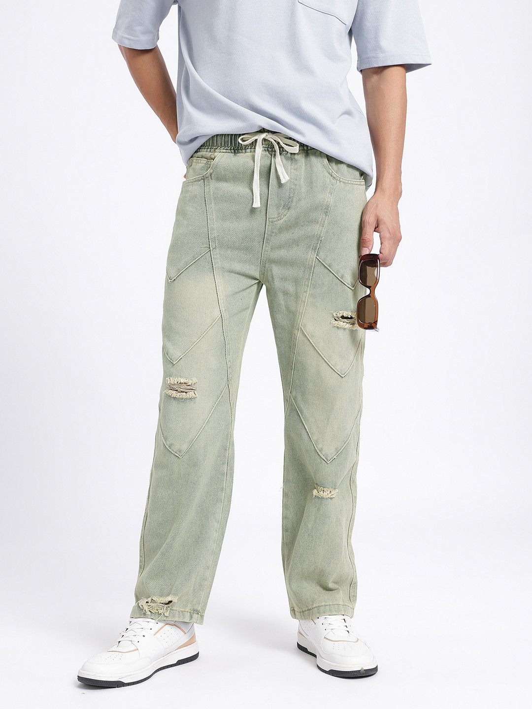 StyleCast x Revolte Men Relaxed Fit Ripped Vintage Wash Jeans