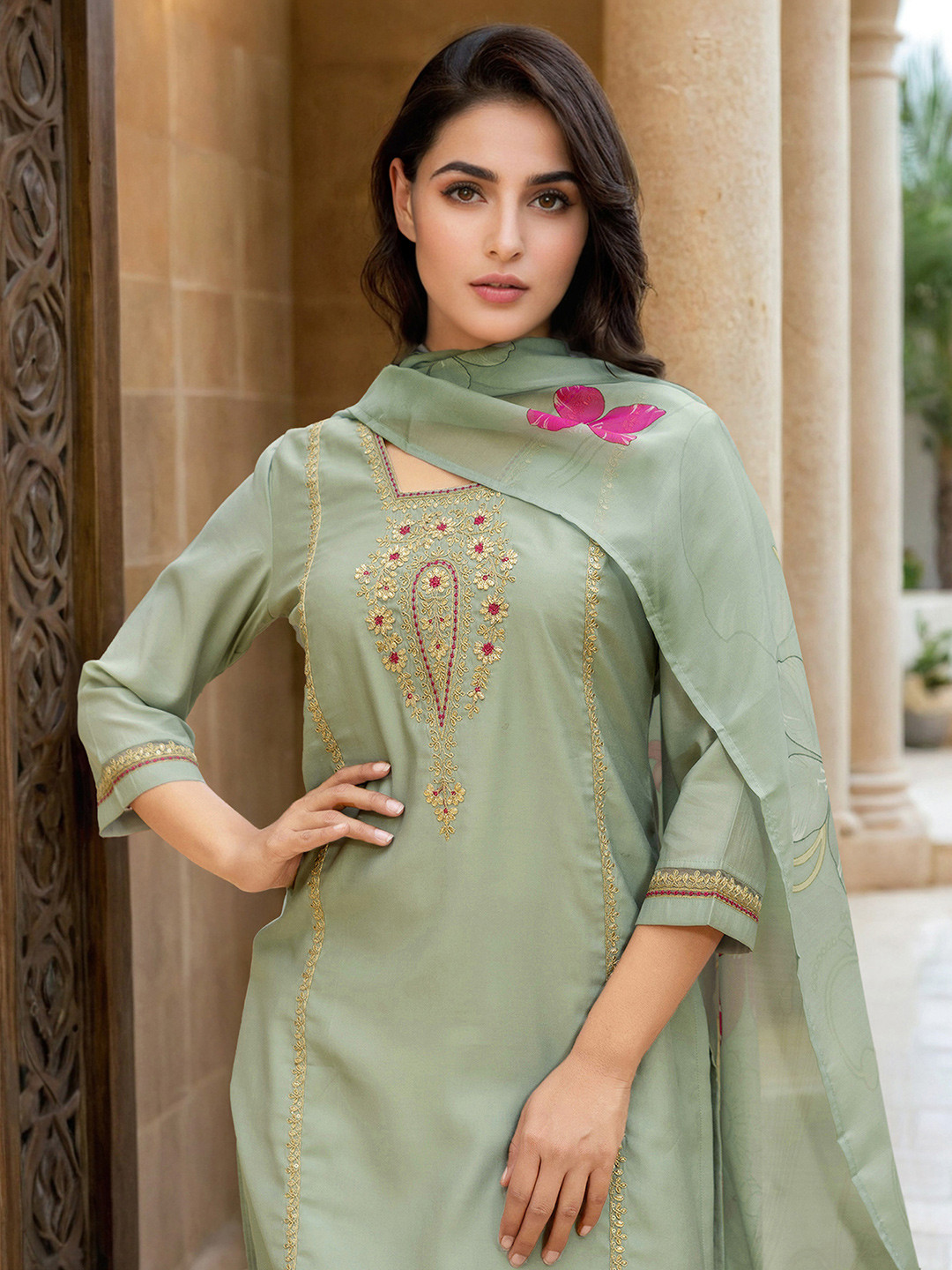 Skylee Pop Women Embroidered Straight Kurta Trousers With Dupatta