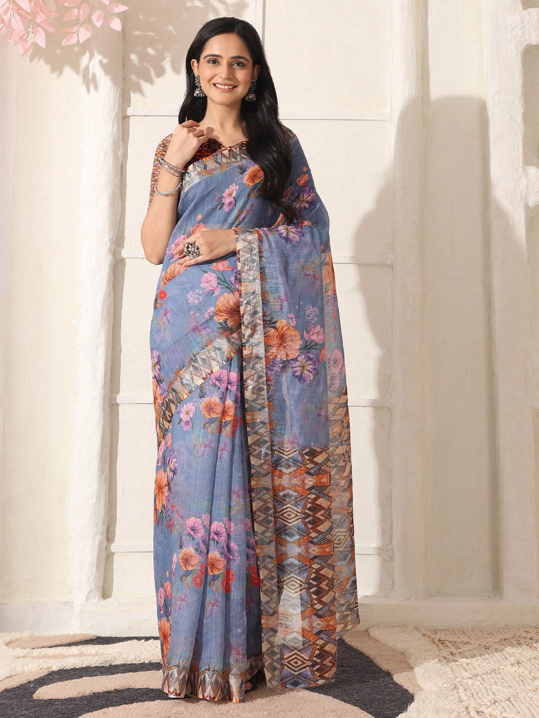 SHIVAM FABRICS Floral Printed Pure Linen Saree