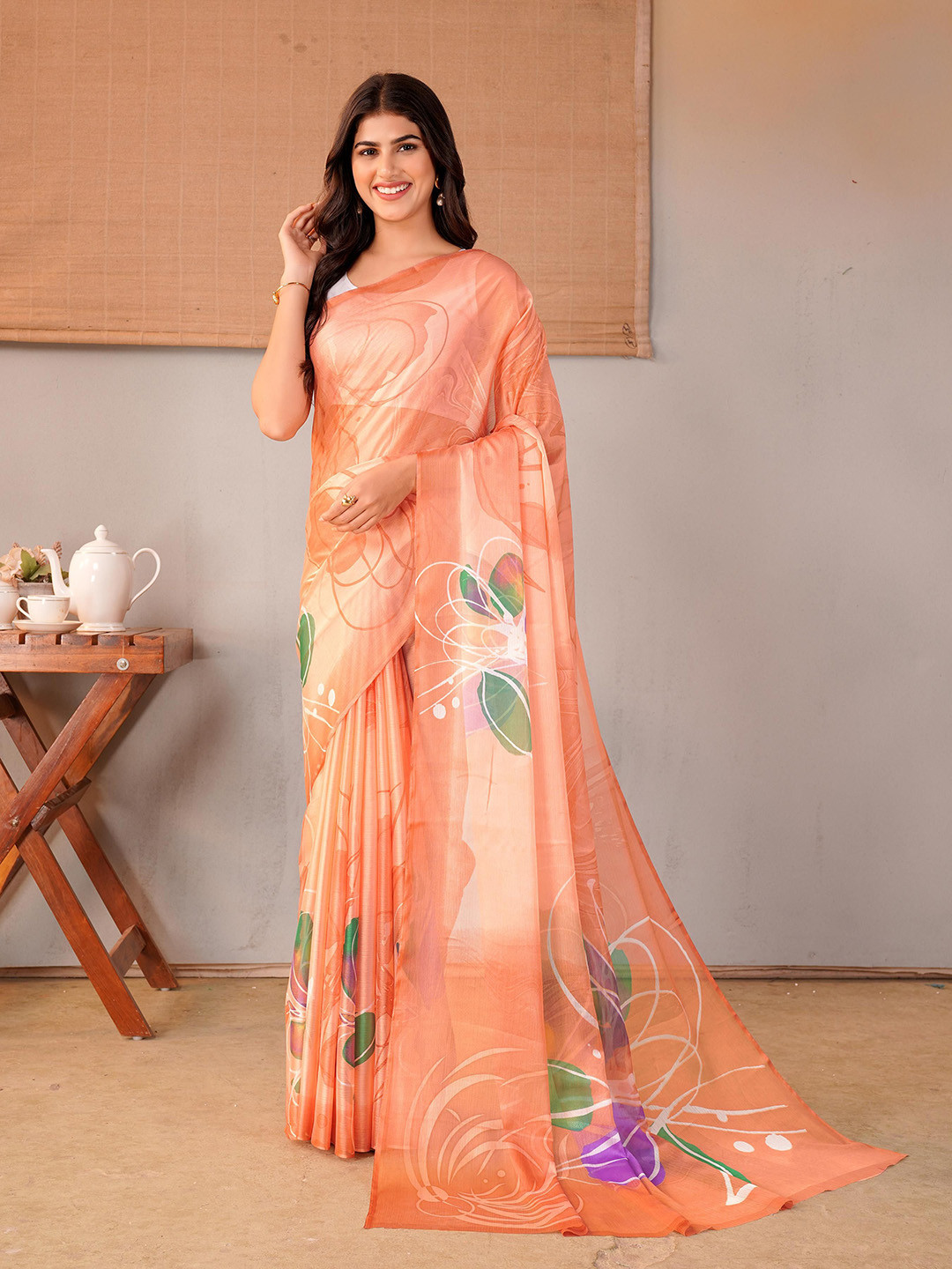 Garden Vareli Women Floral Printed No Border Festive Saree