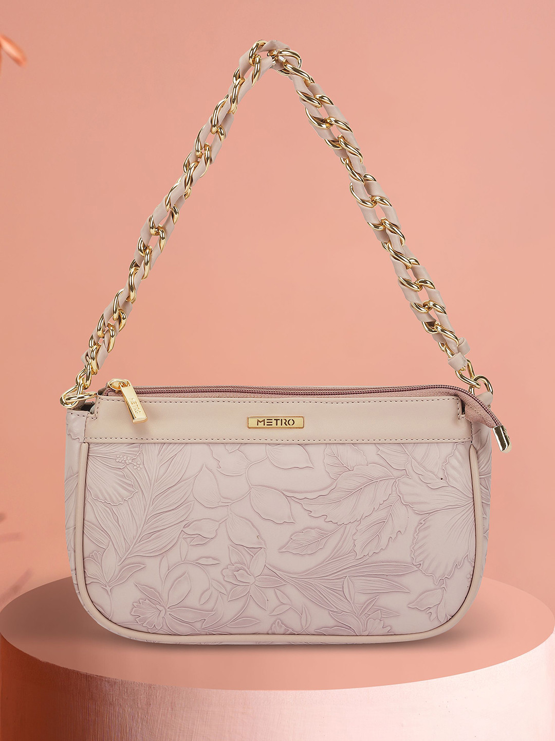 Metro Textured One Handle Handbag