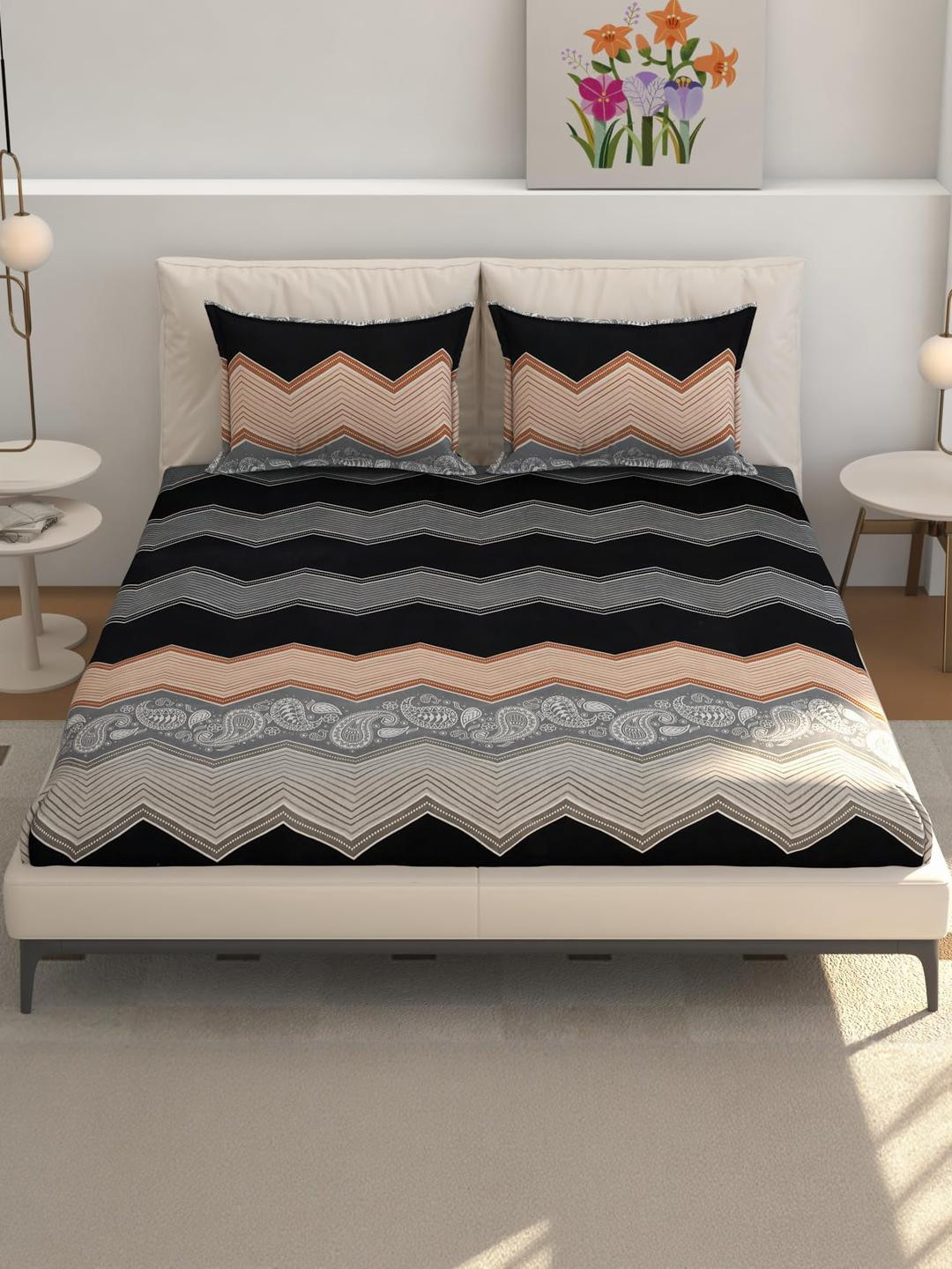 Lunar Days Black & Grey Geometric 160 TC King Bedsheet with 2 Pillow Covers