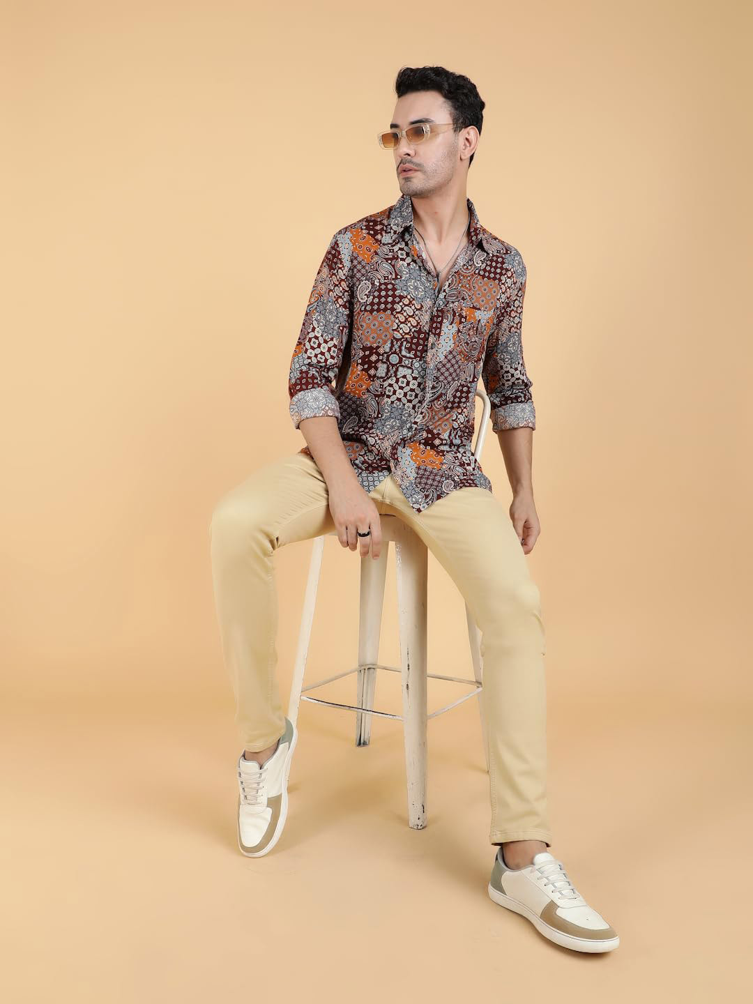 Stylecast X Kotty Men Spread Coller Printed Slim Fit Shirt