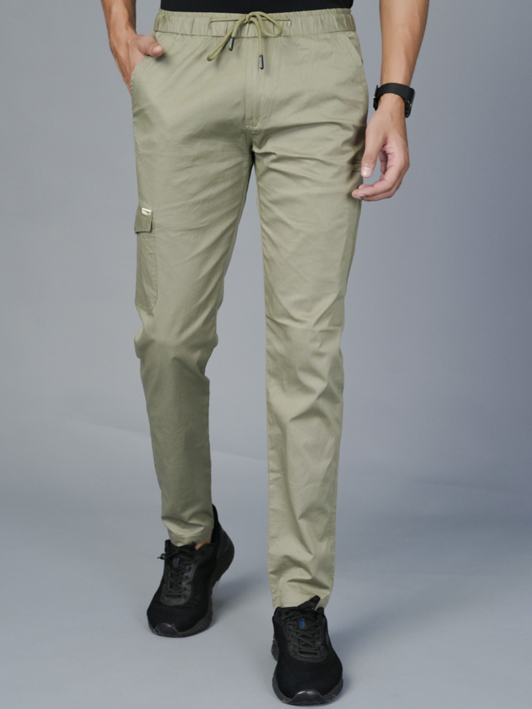 Cargo Sports Men Relaxed Mid Rise Cargos Trousers