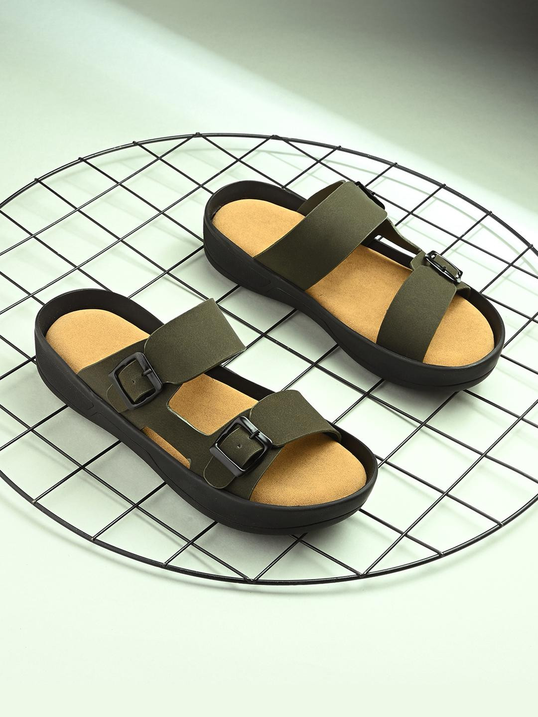 Roadster Men Adjustable Buckle Detail Slip On Sandals