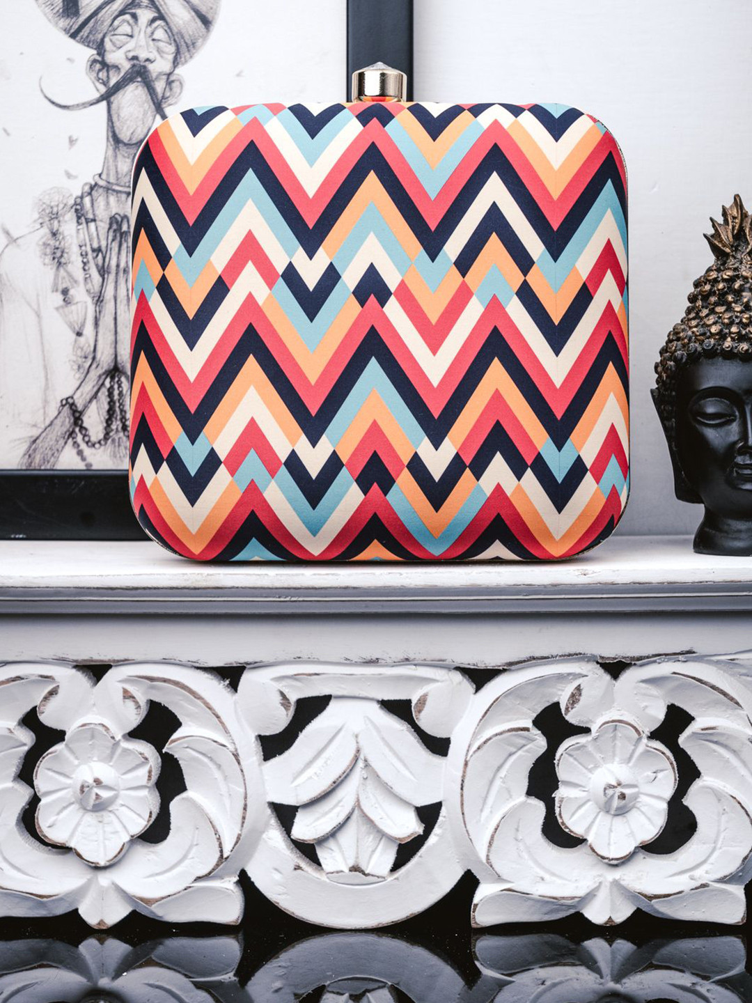 NR By Nidhi Rathi Chevron Printed Box Clutch