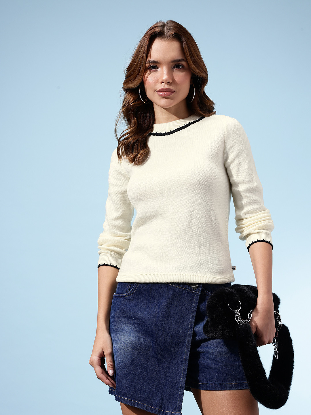 glitchez Contrasting Edges Acrylic Pullover