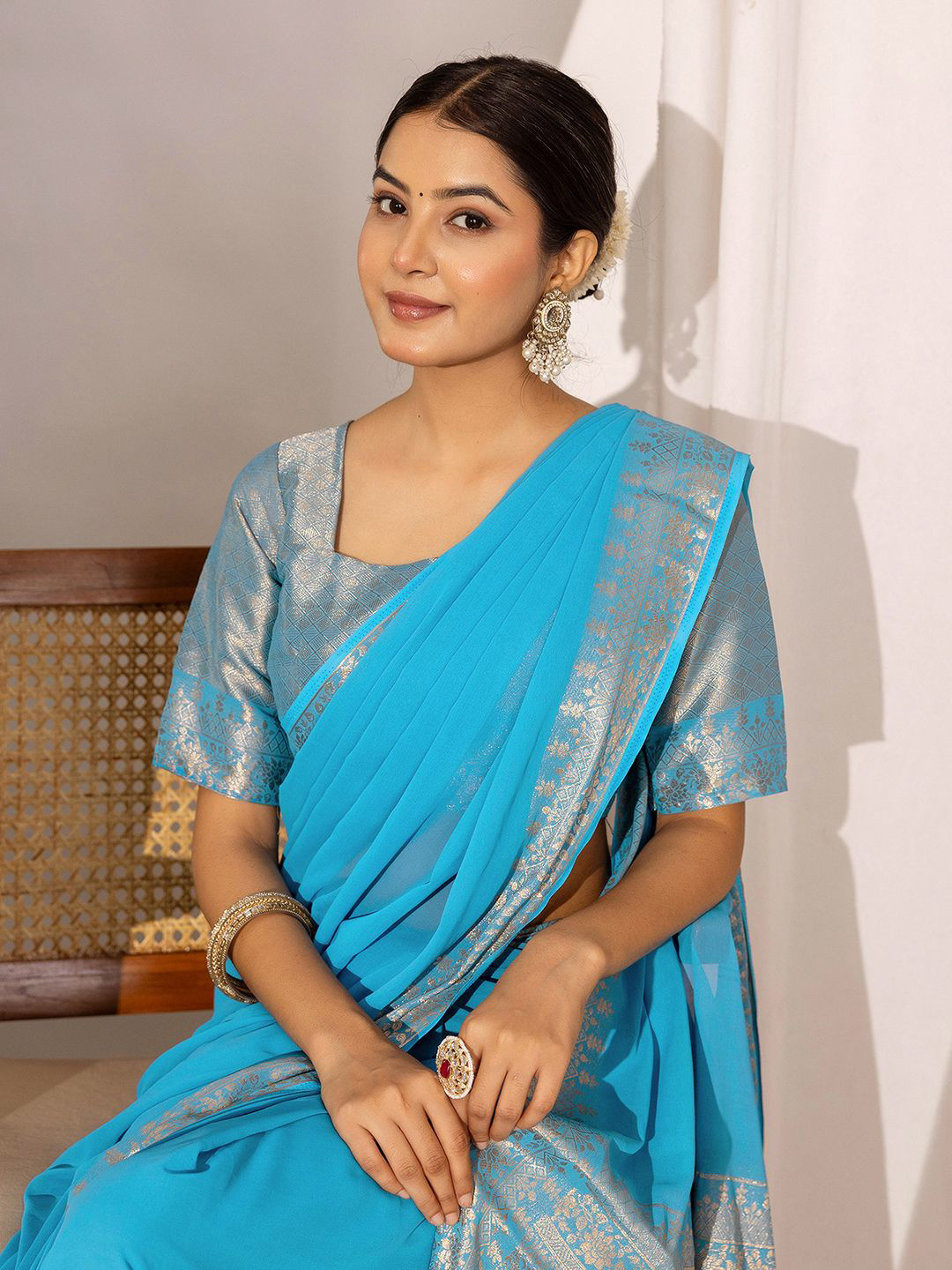 Satrani Woven Design Border Pure Chiffon Saree with Blouse Piece