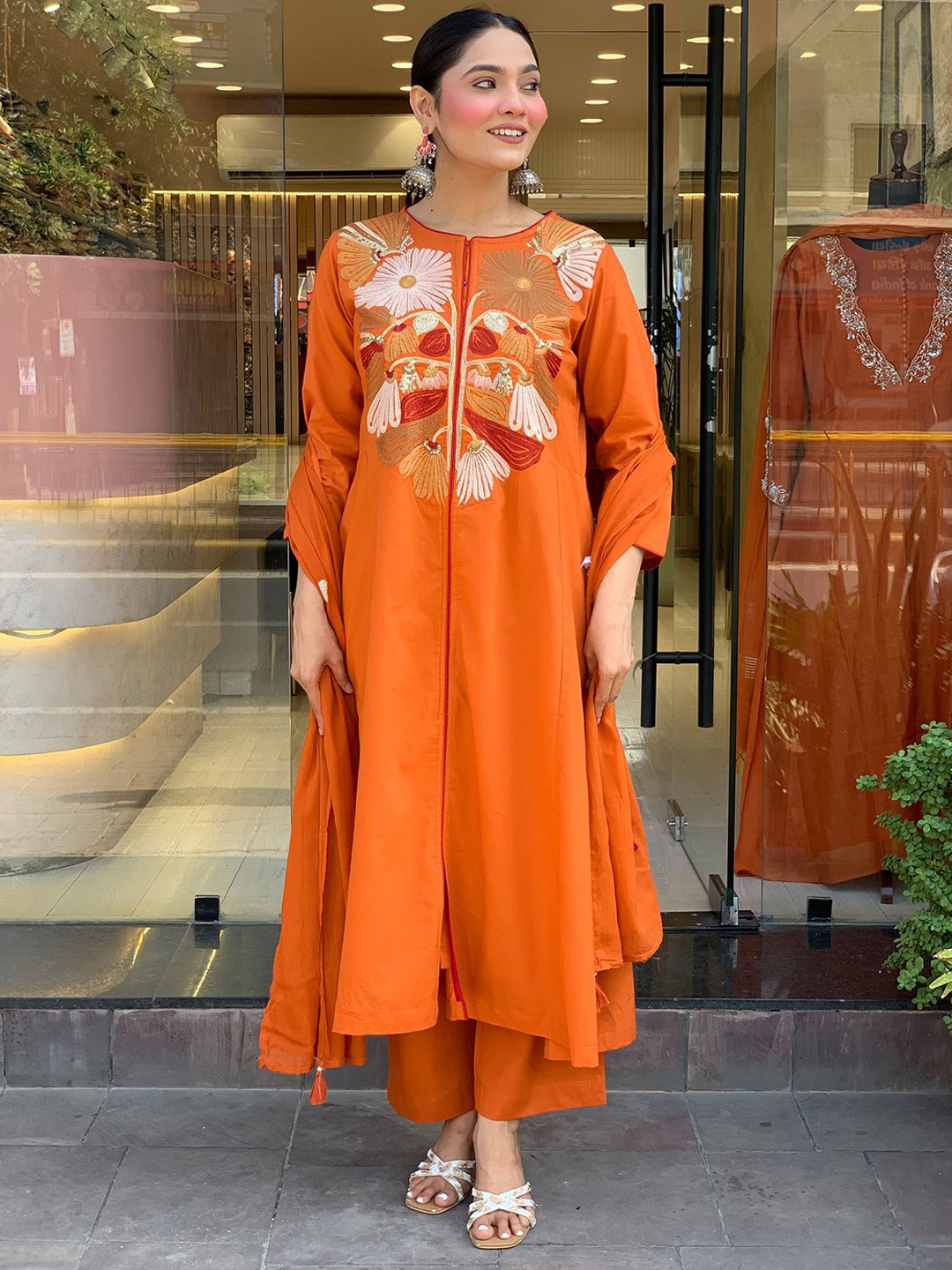 FAST FASHIONS Embroidered Round Neck A-Line Kurta With Trousers & Dupatta