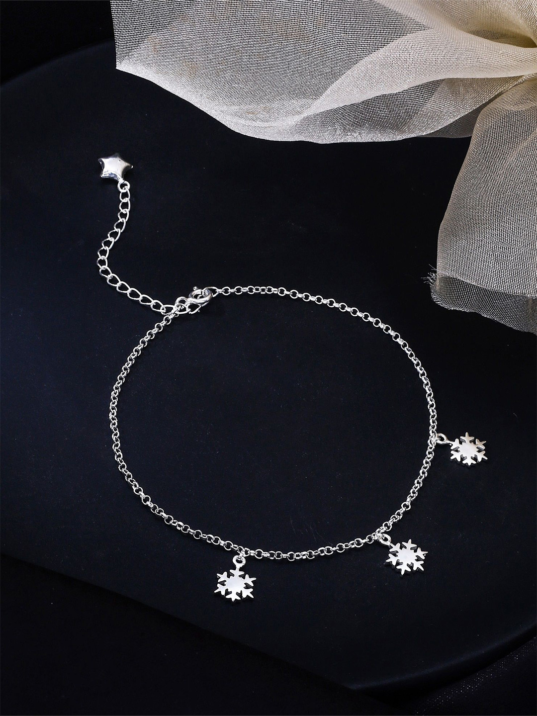 Kicky And Perky 925 Sterling Silver Rhodium-Plated Snowflake Charm Anklet
