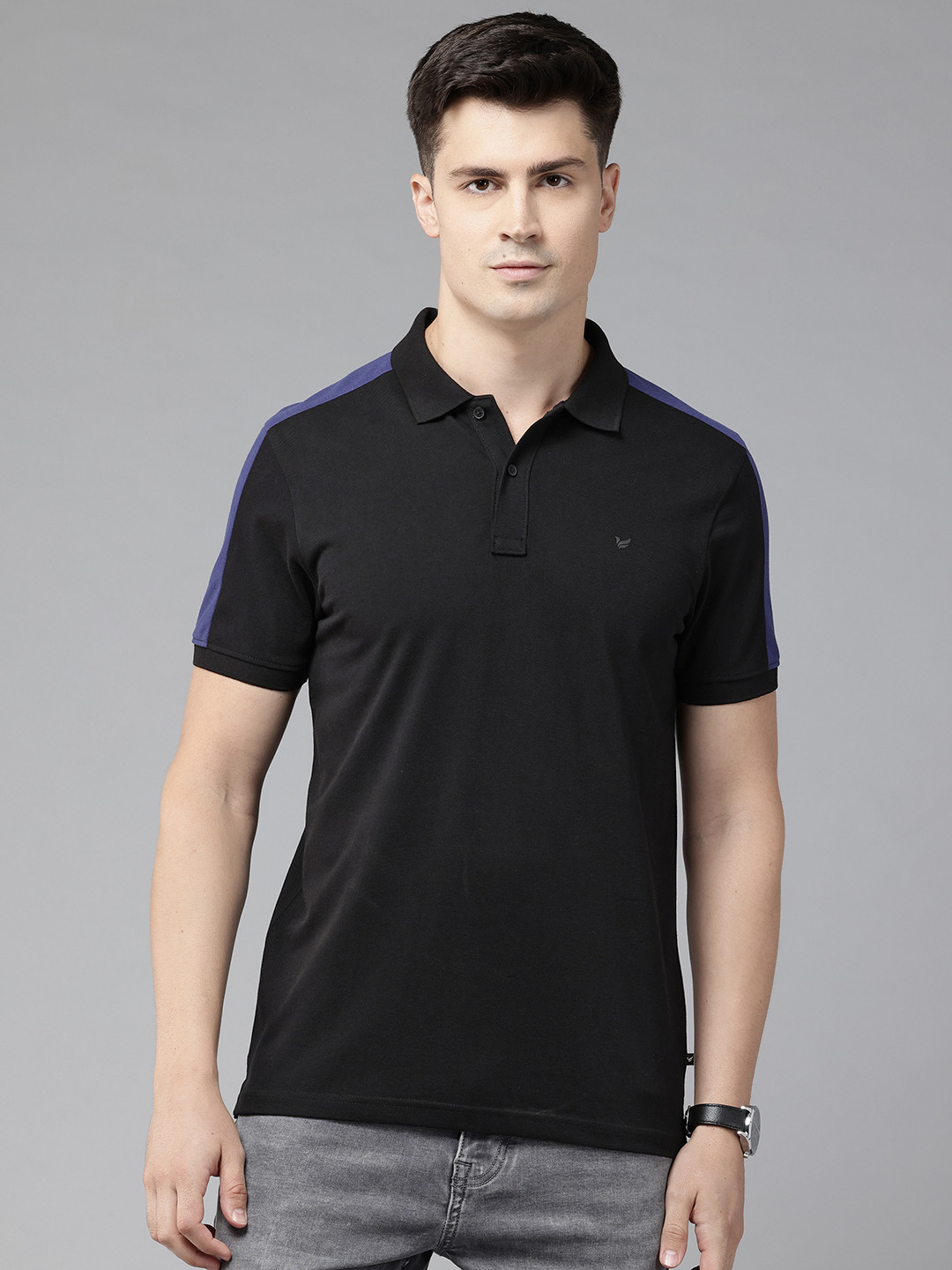 Blackberrys Contrasting Stripes Hypa Fresh Regular Fit Polo Collar T-shirt