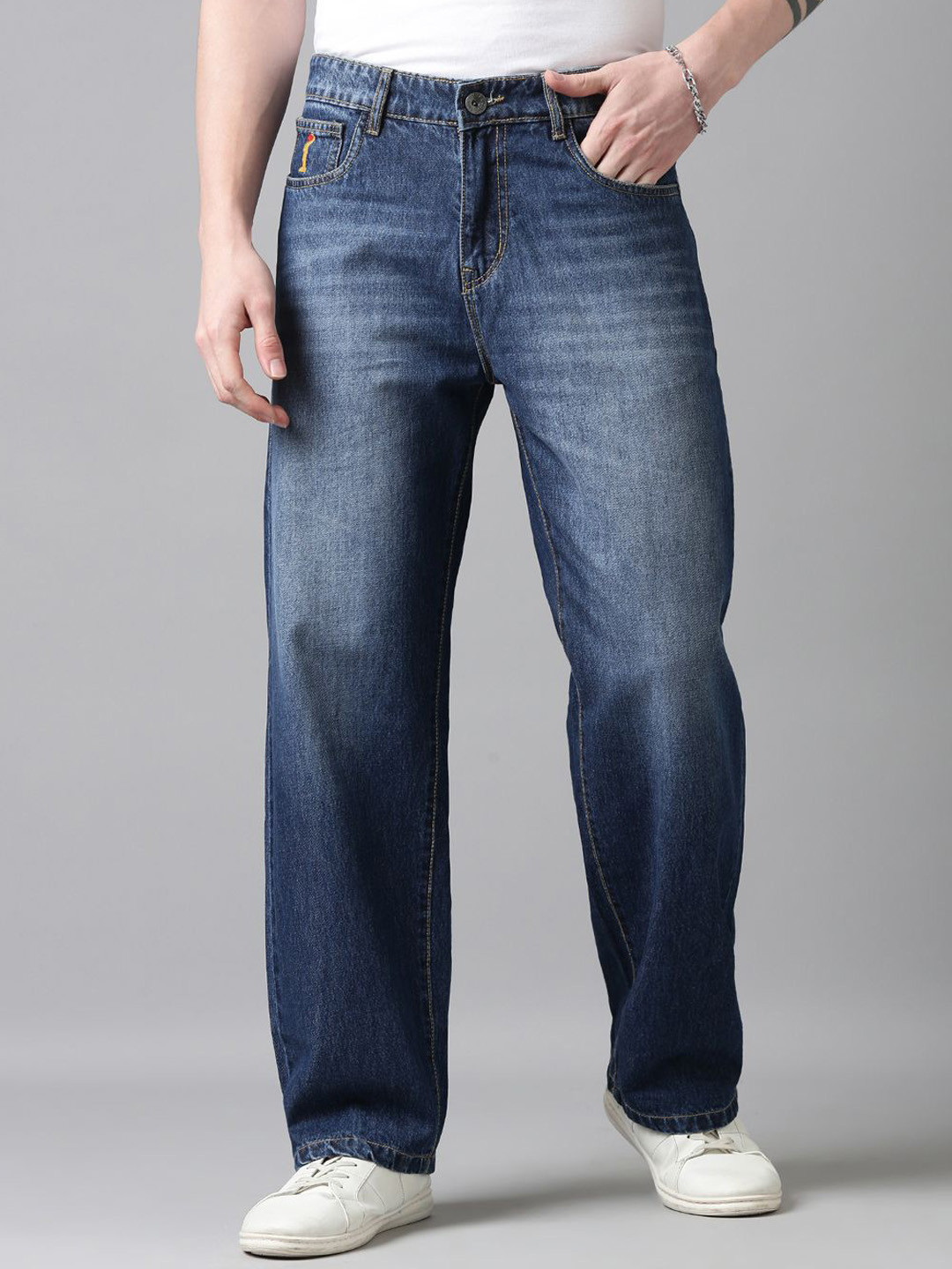 CINOCCI Men Baggy Fit Mid-Rise Light Fade Jeans
