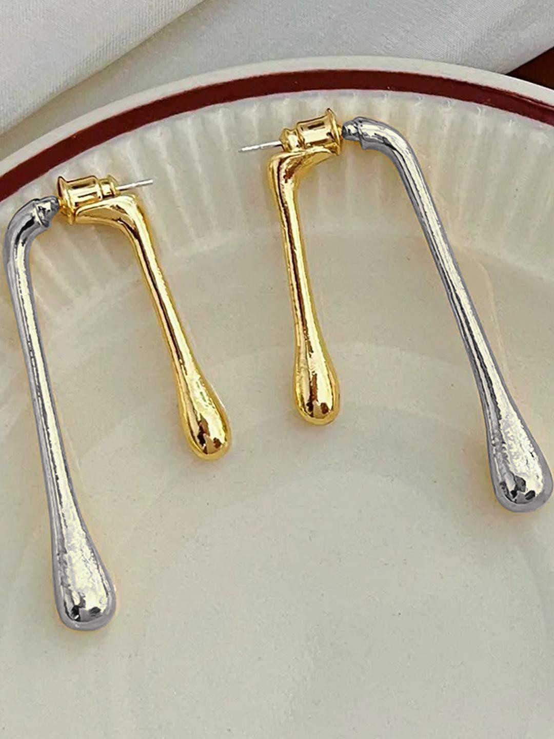VAGHBHATT Women Rhodium-Plated Dual Tone Drop Earrings