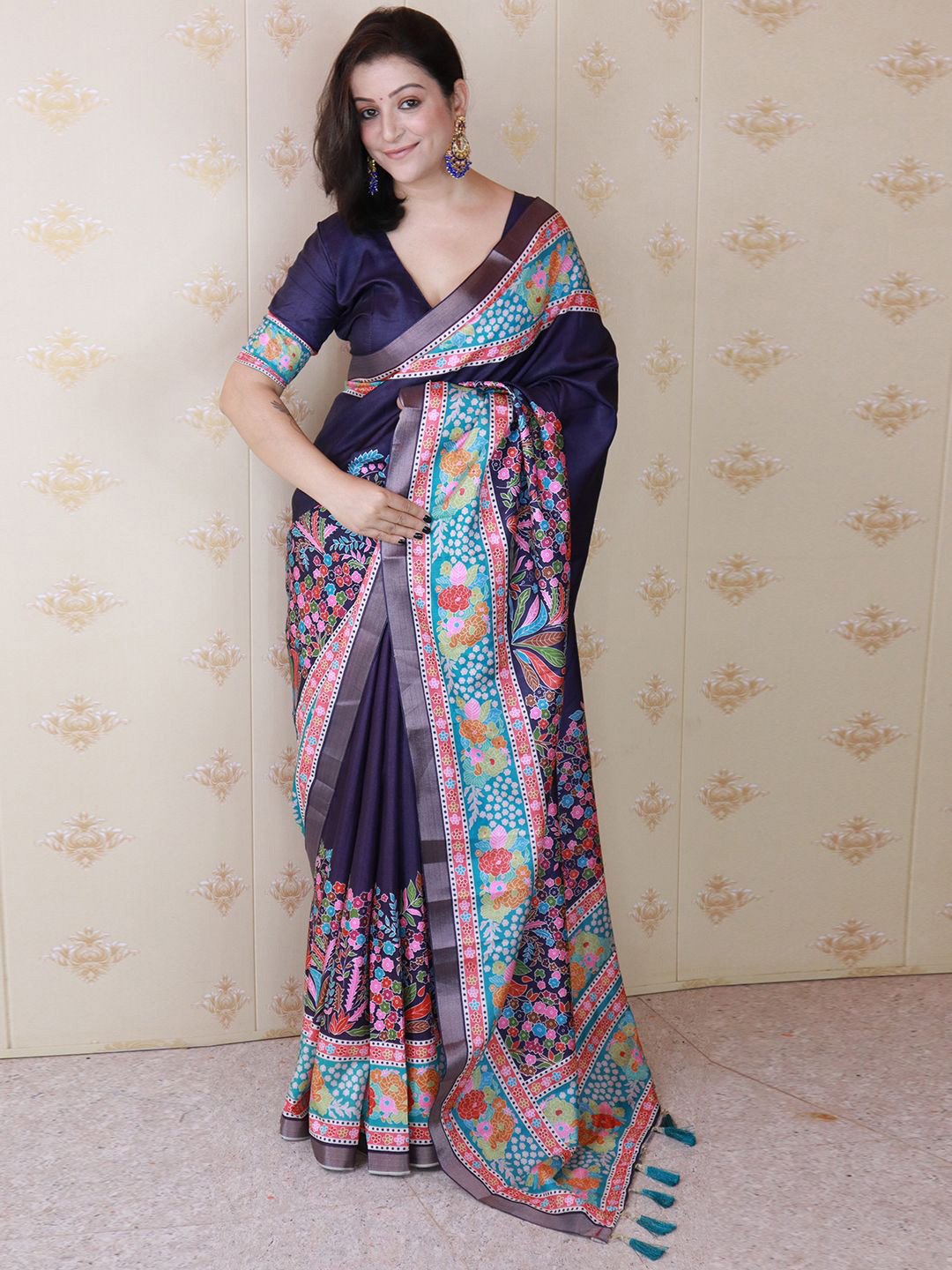 Nayanthara Trends Floral Tussar Saree with Unstitched Blouse Piece