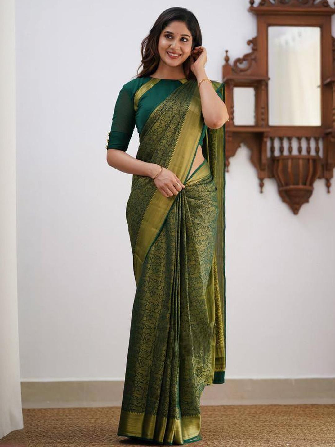 GHAN SALS Green Silk Blend Woven Design Sarees