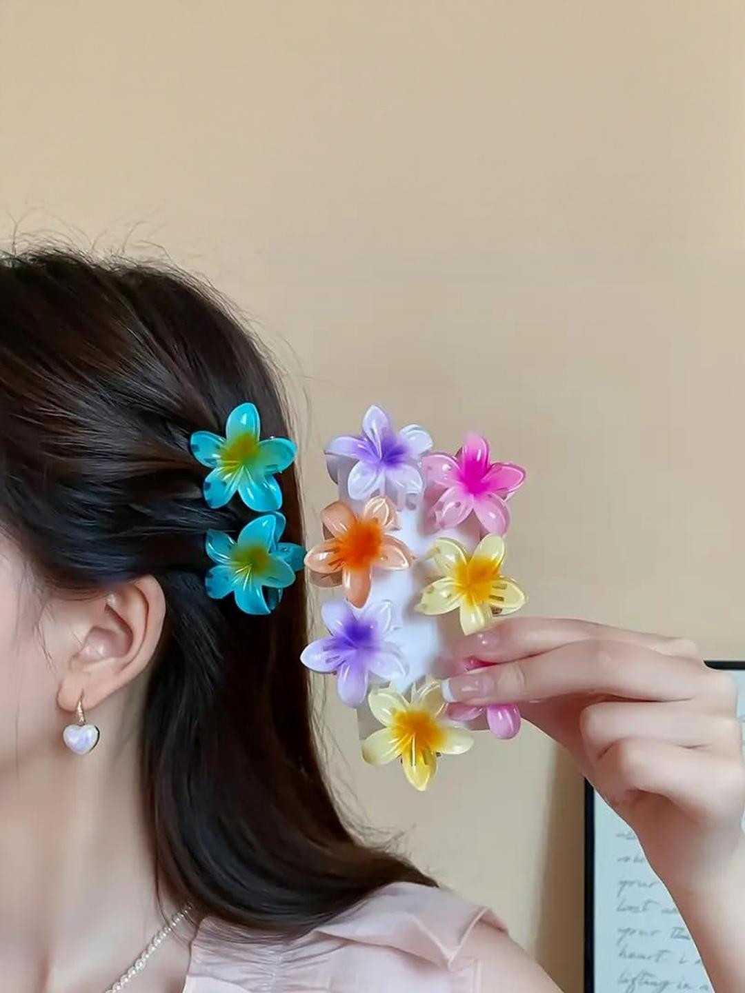 DIVASTRI Set of 6 Small Flower Hair Claw Clip