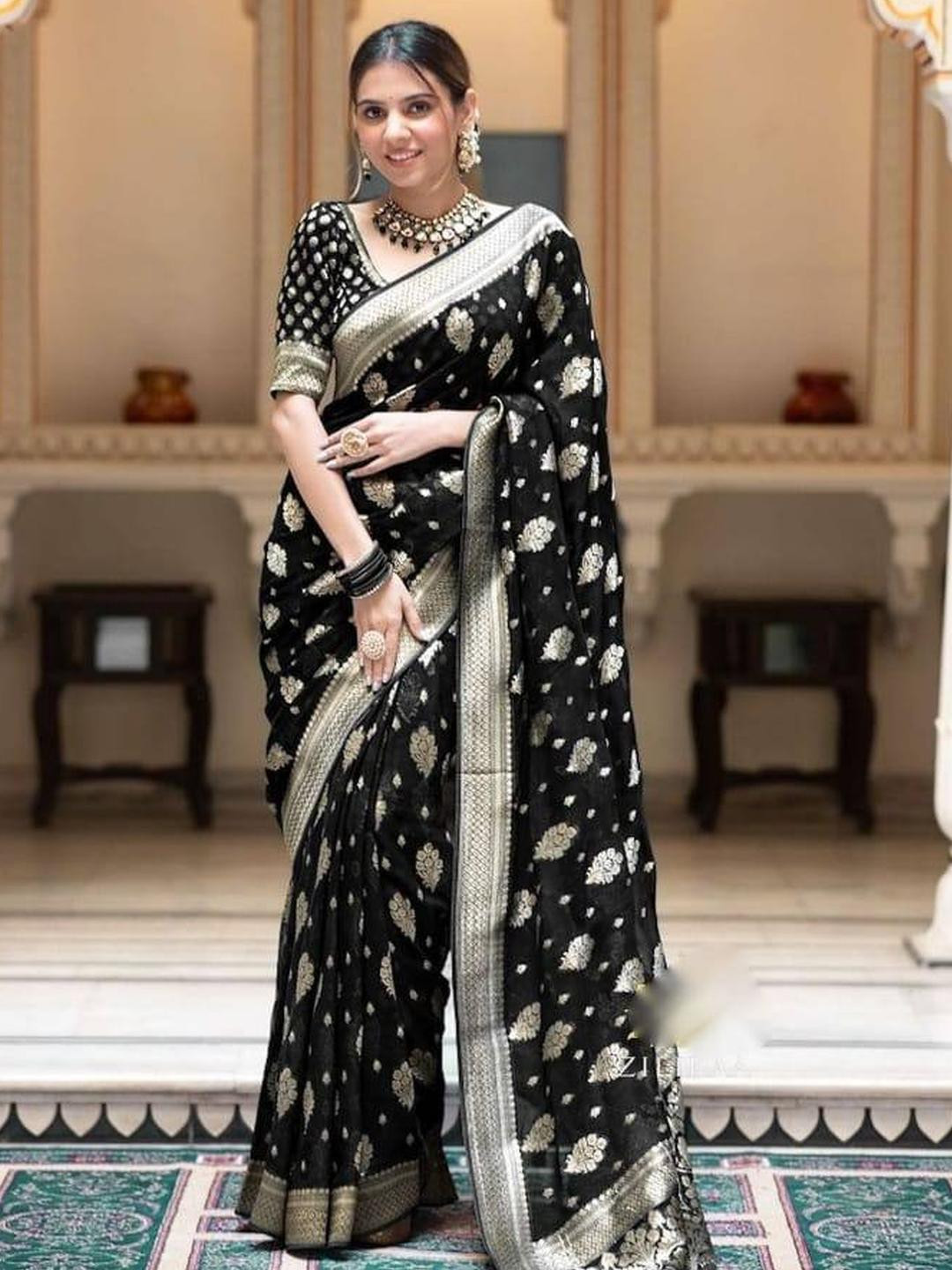 GHAN SALS Black Silk Blend Woven Design Sarees