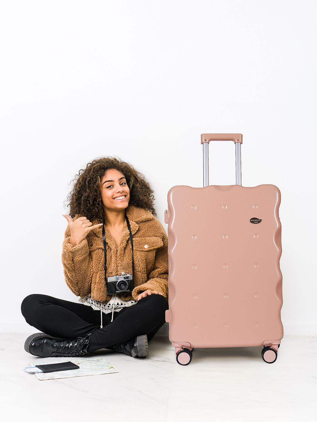 Mini west london Cookies On The Go Check-In Textured Hard Sided Medium Trolley Bag