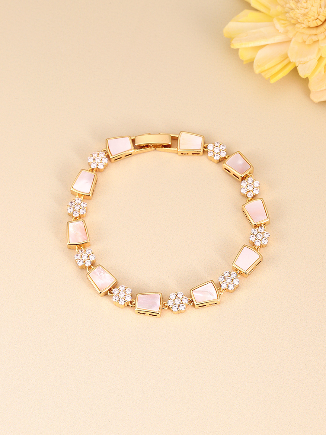 Peora Women Mother of Pearl Gold-Plated Link Bracelet