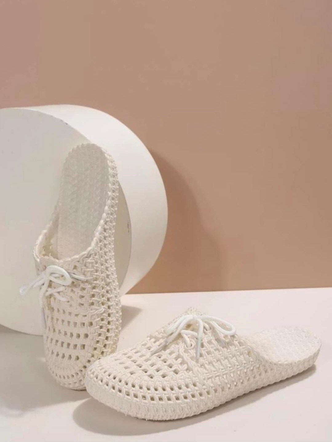 Deals4you Women Round Toe Textured Mules