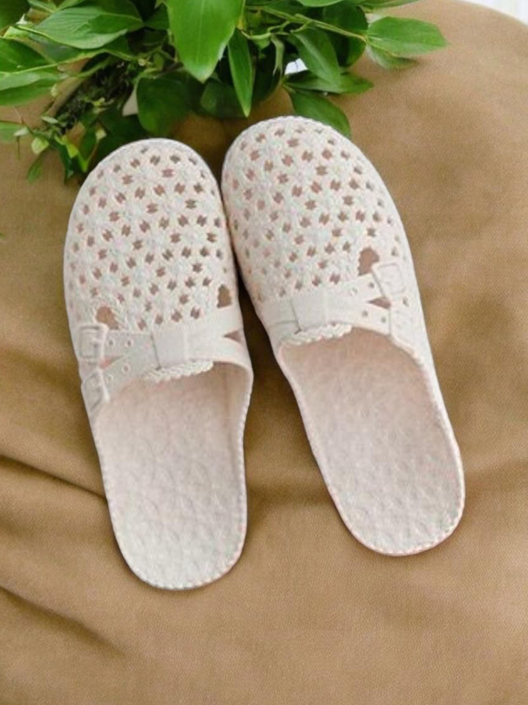 Deals4you Women Textured Round Toe Mules Flats with Laser Cuts