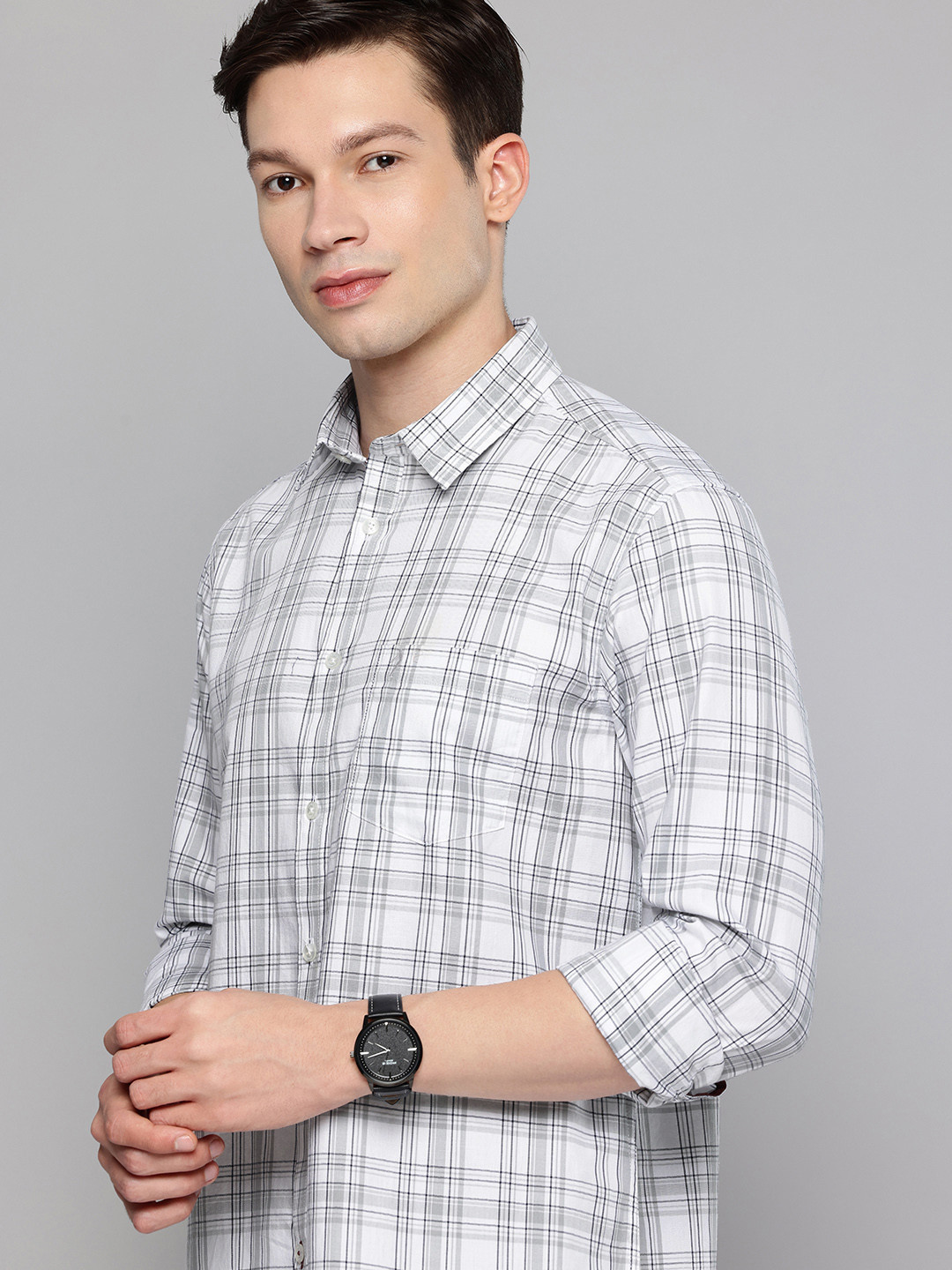 Indian Terrain Pure Cotton Classic Fit Checked Casual Shirt