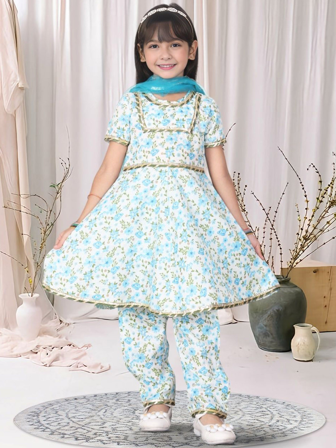 Cutiekins Girls Floral Printed A-Line Kurta with Trousers & Dupatta