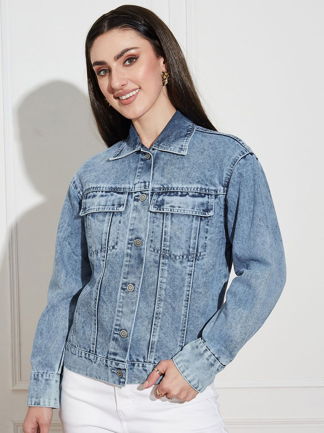 Miss Chase Washed Spread Collar Long Sleeves Denim Jacket