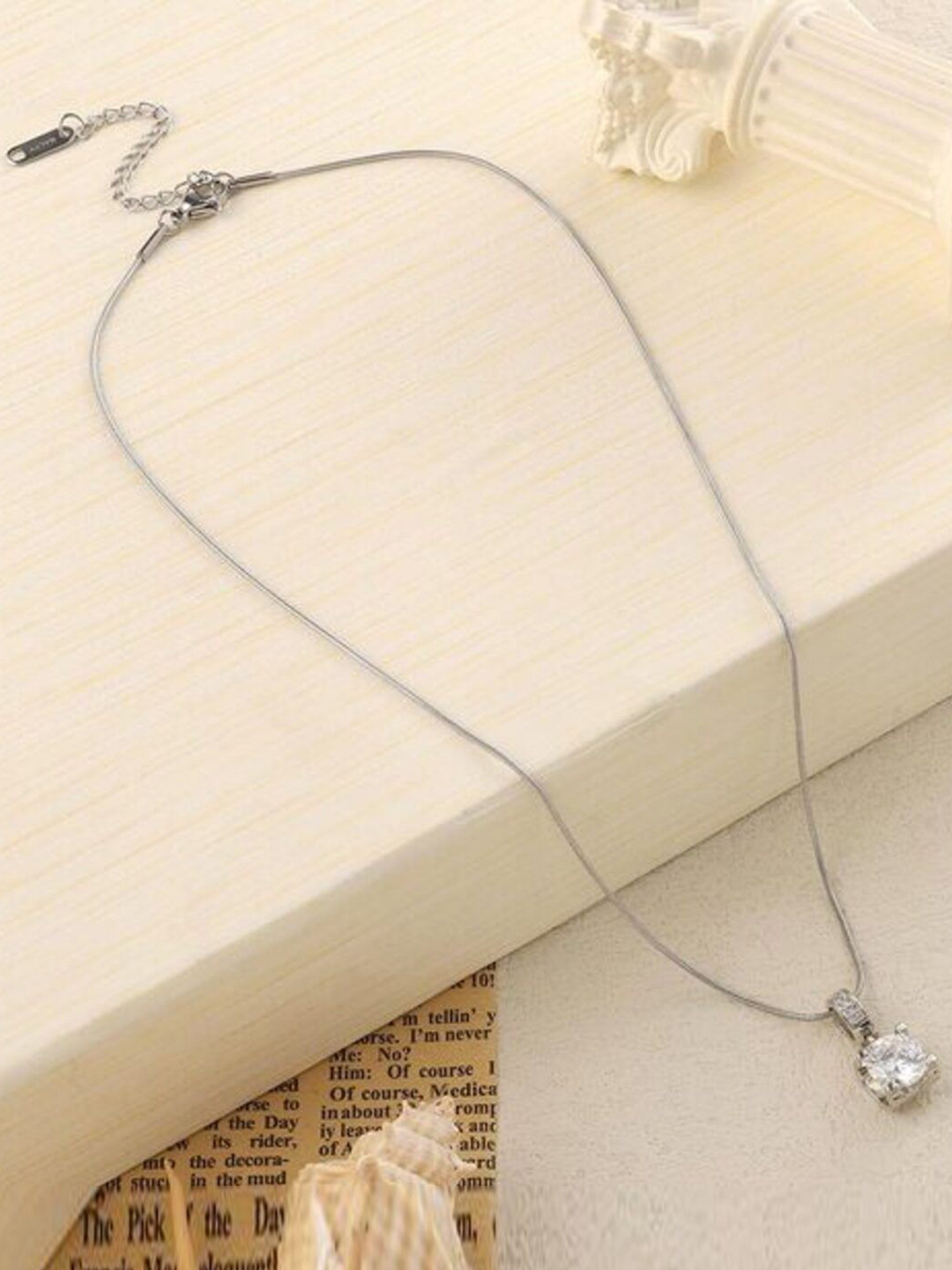ECOMKNP Silver-Plated Artificial Stones Studded Circular Shaped Pendant With Chain
