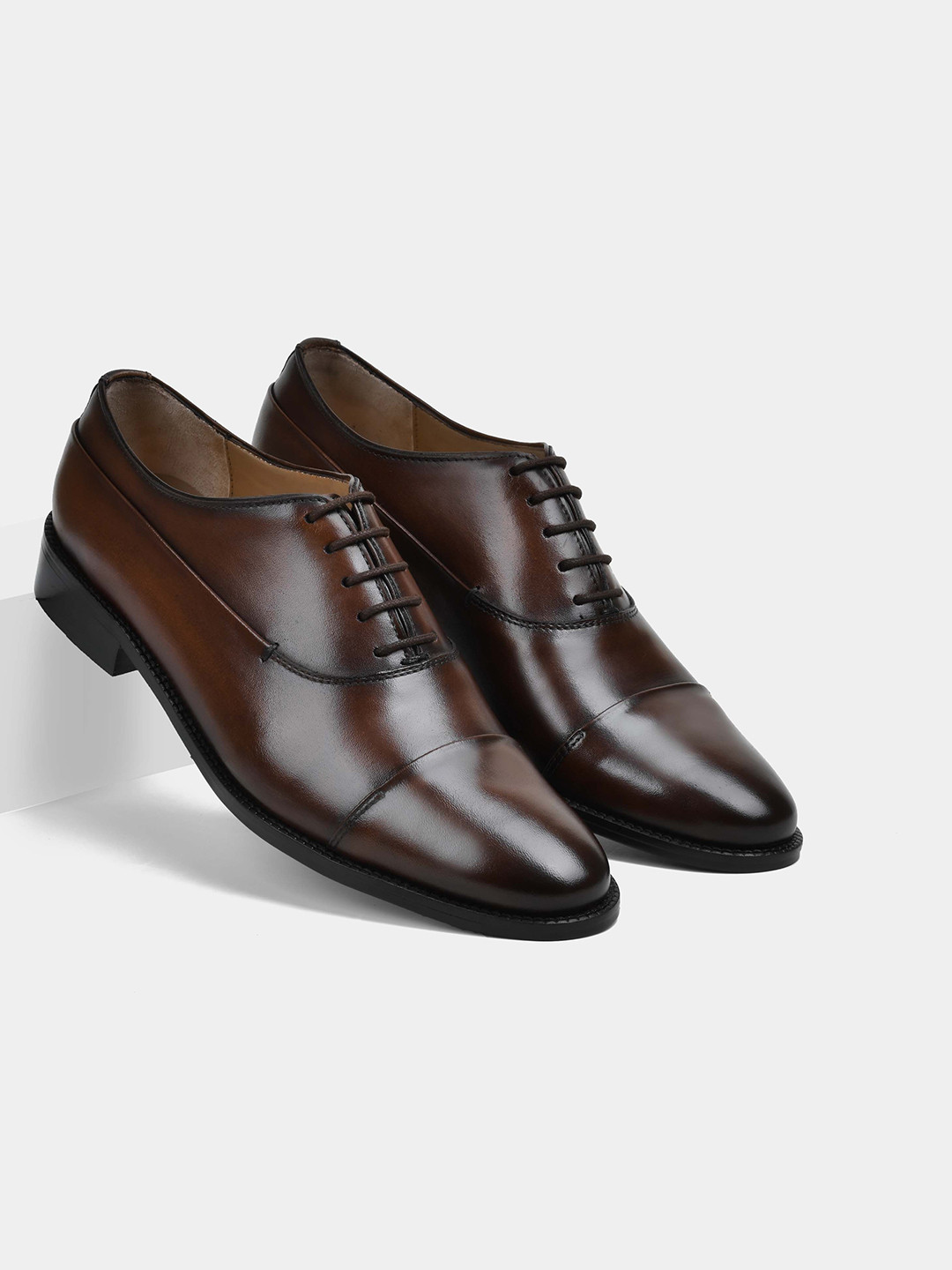 LUXORO FORMELLO Rosso Men Leather Cap Toe Lace-Up Formal Oxfords